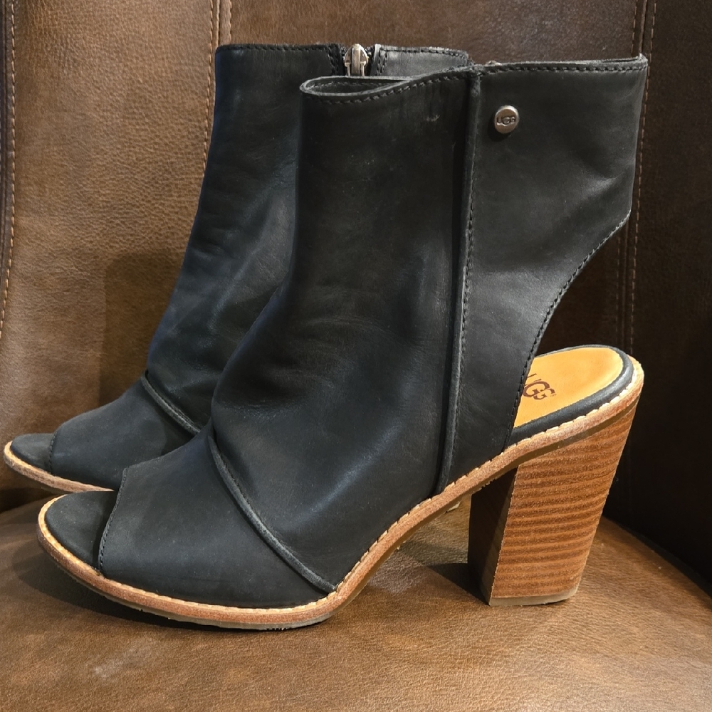 UGG Black Leather Heeled Bootie